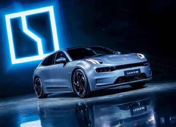 Од дебија на ЦЕС-у до победе у пустињи: Зеекр осваја Блиски исток олујом