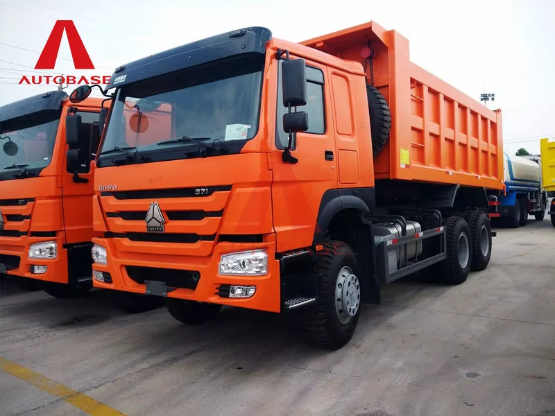 Синотрук Ховоло 6 × 4 кипер камион
